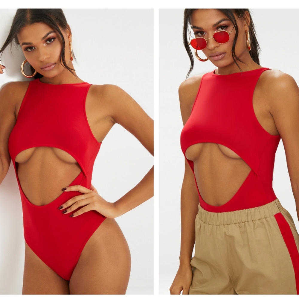 Pretty Little Thing|| Red cutout bodysuit -B2